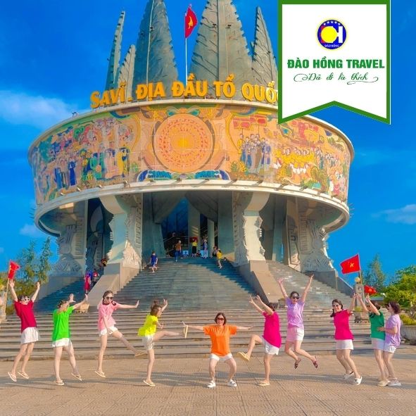 TOUR BIỂN TRÀ CỔ - MÓNG CÁI