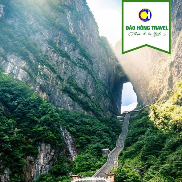 TOUR TRUNG QUỐC - NGHI XƯƠNG - TAM HIỆP - PHƯỢNG HOÀNG CỔ TRẤN - TRƯƠNG GIA GIỚI
